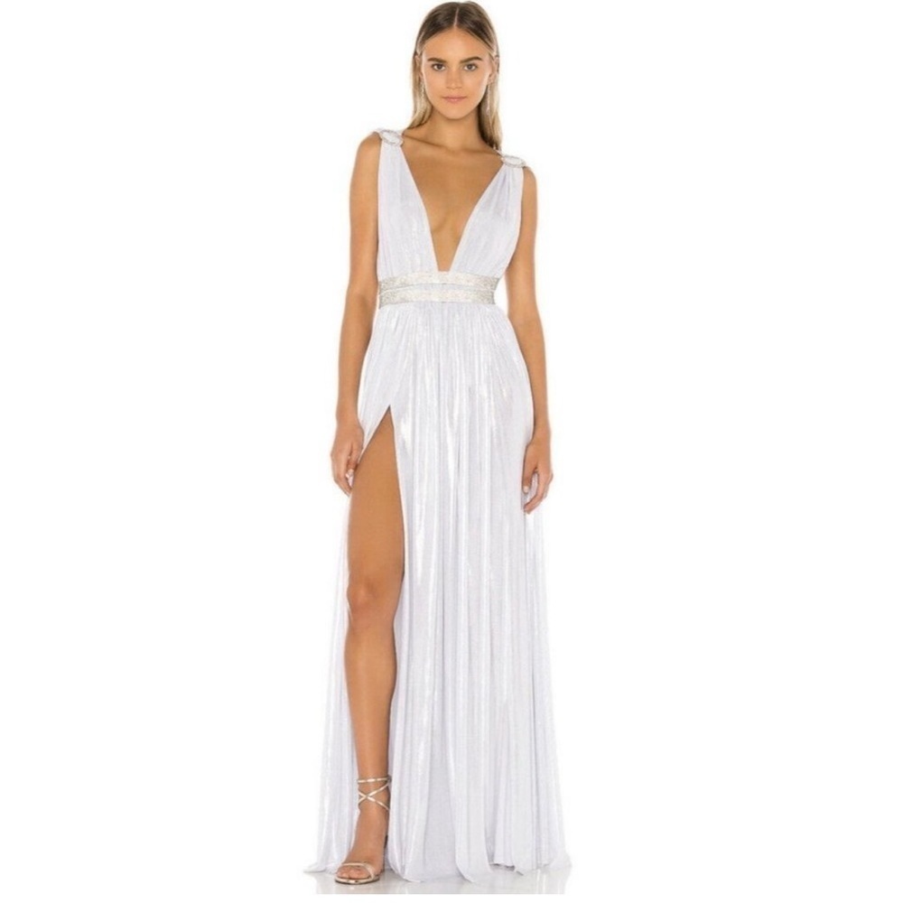 Bronx and Banco Catalina bridal gown